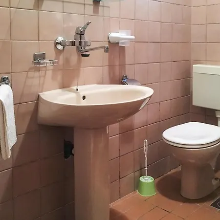 Milostic Apartment *