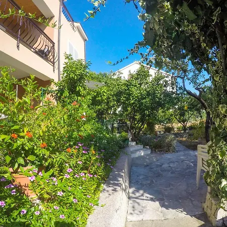 Apartamento Milostic *